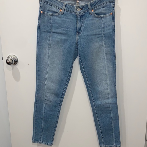 Levi Jeans - Picture 3 of 5